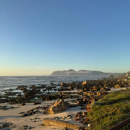 Muizenberg Beach House Cidade Do Cabo Exterior foto